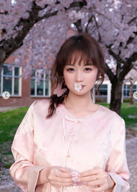 杨瀚森21岁生日 开拓者官方发推祝贺