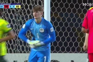 U17亚洲杯半决赛：中国2-0澳大利亚，帅惟浩谢晋建功挺进决赛
