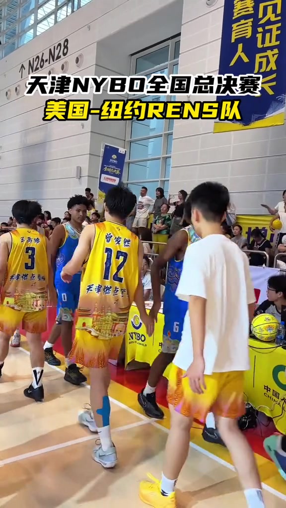 纽约RENS队横扫NYBO,100-18碾碎对手,统治力尽显