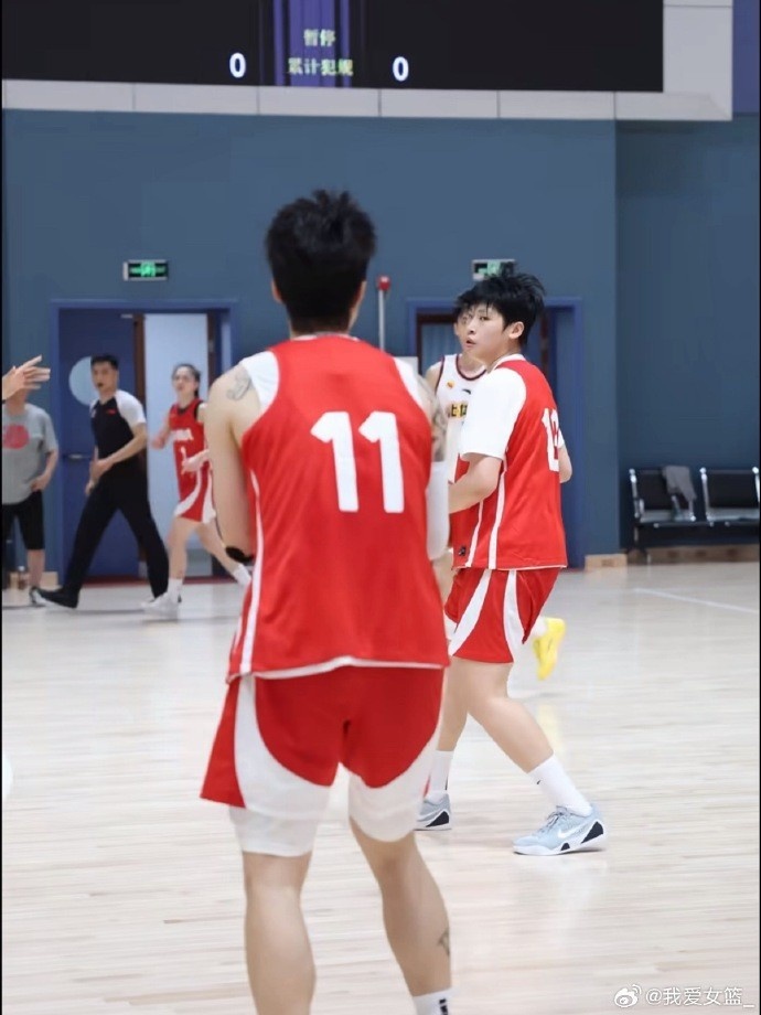 杨舒予陈明伶归队合练 女篮三战尼日利亚名单敲定 杨舒予陈明伶归队合练 女篮三战尼日利亚名单敲定