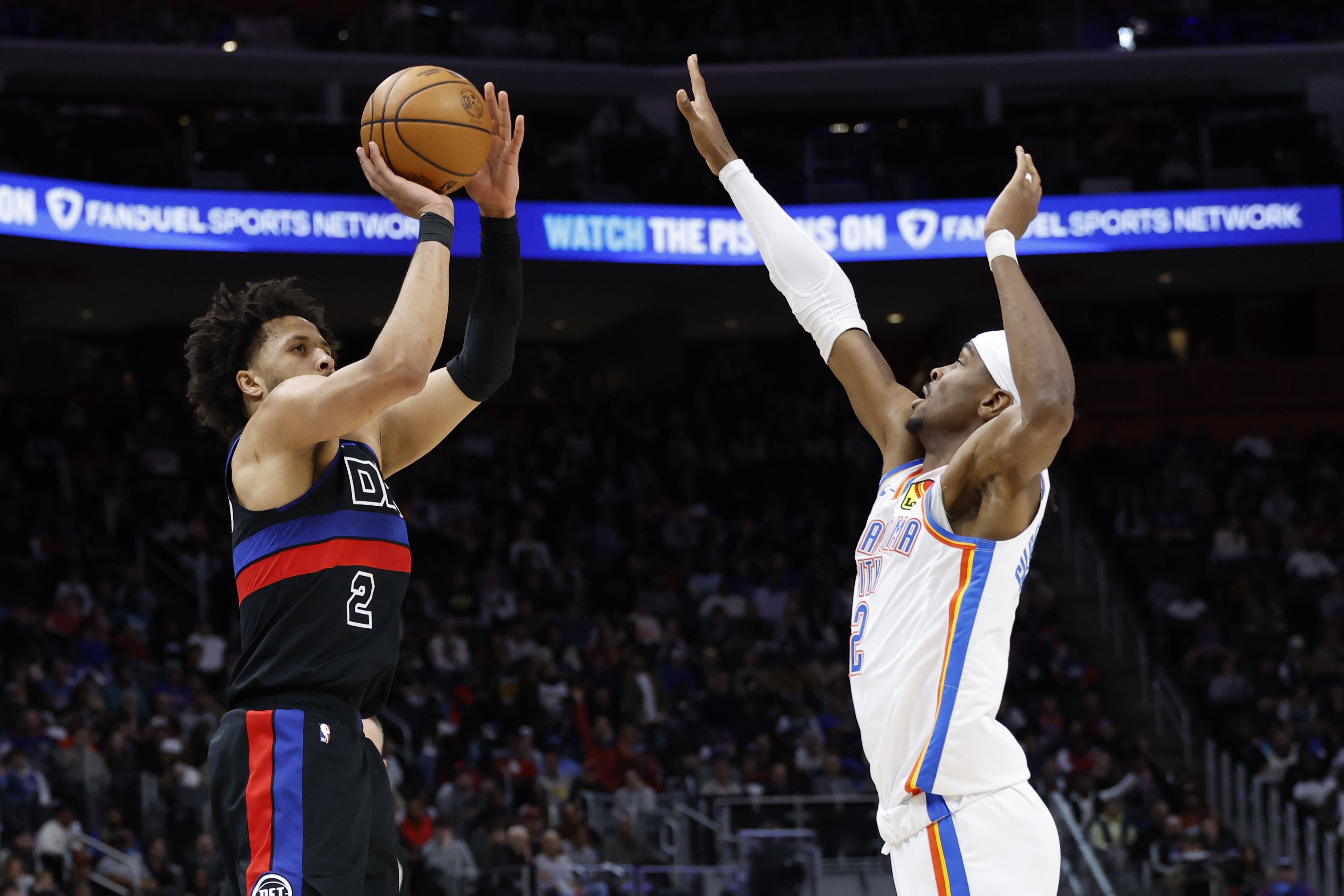 亚历山大父亲评现役前三控卫：儿子第一，坎宁安第二，莫兰特第三