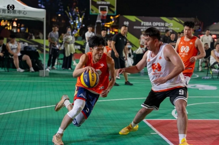 FIBA Open 3×3准格尔旗站战罢 锐芒队20:16力克大个儿联盟夺冠 FIBA Open 3×3准格尔旗站战罢 锐芒队20:16力克大个儿联盟夺冠