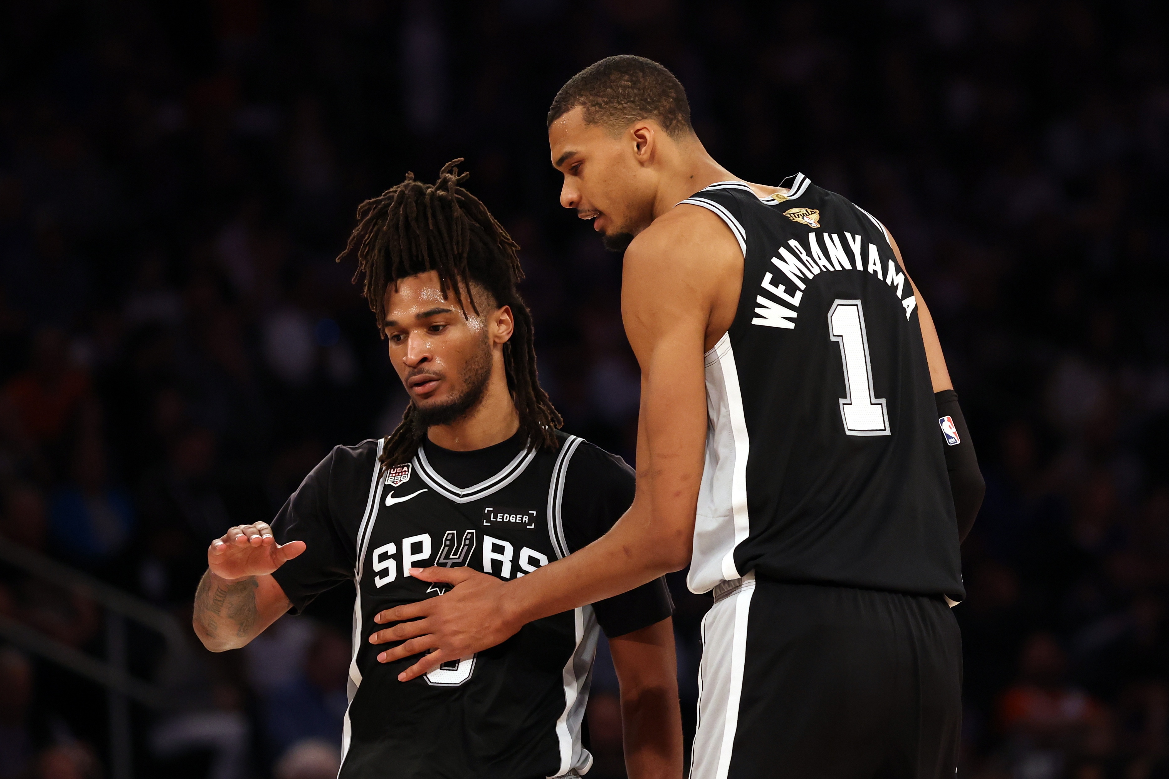 卡斯尔：文班休赛期难以捉摸 登录社媒就看到他在莫名其妙的地方